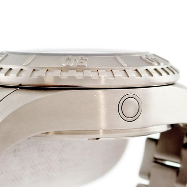 腕時計 ジラールペルゴ GIRARD PERREGAUX シーホーク2 プロ3000 49940-21-631-21A 自動巻き メンズ デイト パワーリザーブインジケーター