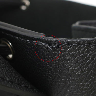 ルイヴィトン LOUIS VUITTON ロックミー バックパック M41815 ブラック レザー トリヨンレザー リュック・デイパック シルバー金具 黒 リュック LVロゴ