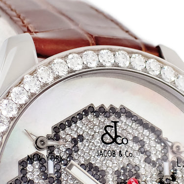 腕時計 ジェイコブ JACOB&CO 5タイムゾーン 47mm スカル JC-SKULL7D クオーツ メンズ 純正ダイヤ パヴェ シェル GMT 骸骨 ドクロ