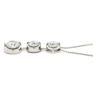 ノンブランド NON BRAND ダイヤペンダント 4.1ct プラチナシルバー Pt900 ダイヤモンド PT850(チェーン) ネックレス 3連 ドロップ スウィング プラチナ 3石 3粒 ラウンドブリリアント