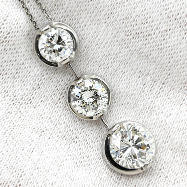 ノンブランド NON BRAND ダイヤペンダント 4.1ct プラチナシルバー Pt900 ダイヤモンド PT850(チェーン) ネックレス 3連 ドロップ スウィング プラチナ 3石 3粒 ラウンドブリリアント