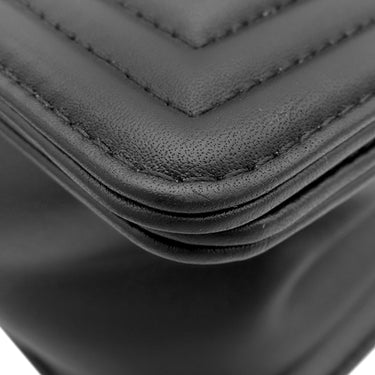 シャネル CHANEL ボーイシャネル 25 A67086 ブラック ラムスキン ショルダーバッグ ゴールド金具 黒 チェーンバッグ