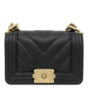 シャネル CHANEL ミニ ボーイシャネル ブラック ラムスキン ショルダーバッグ ゴールド金具 シェブロン Vステッチ