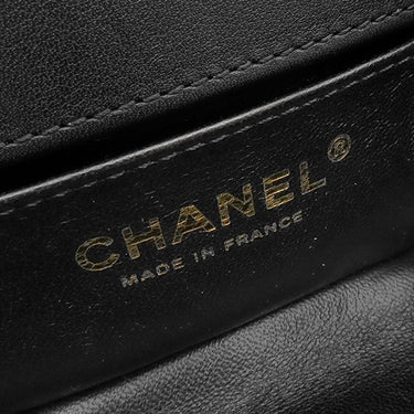 シャネル CHANEL ミニ ボーイシャネル ブラック ラムスキン ショルダーバッグ ゴールド金具 シェブロン Vステッチ