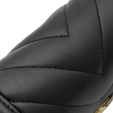 シャネル CHANEL ミニ ボーイシャネル ブラック ラムスキン ショルダーバッグ ゴールド金具 シェブロン Vステッチ