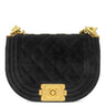 シャネル CHANEL ハーフムーン ブラック ベルベット ショルダーバッグ ゴールド金具 チェーンバッグ