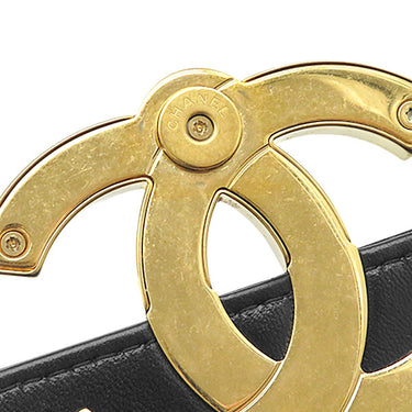 シャネル CHANEL マトラッセ フォンケース AP3207 ブラック レザー ショルダーバッグ ヴィンテージ金具 ジャイアントココマーク