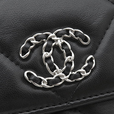 シャネル CHANEL CHANEL19 チェーンクラッチ AP3067 ブラック ラムスキン チェーンウォレット シルバー金具