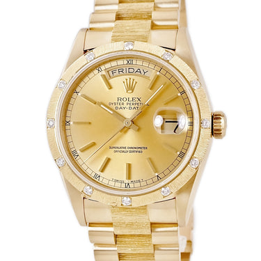 腕時計 ロレックス ROLEX デイデイト 36 18108 93番台 自動巻き メンズ 93番台 K18YG無垢 純正12Pダイヤ バーク仕上げ シャンパン