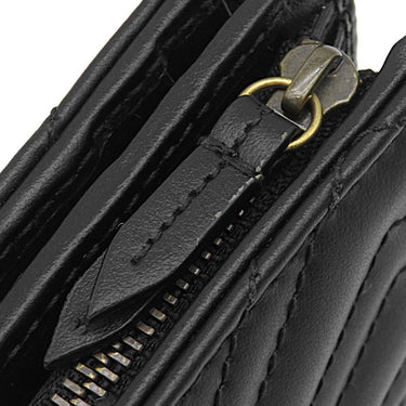 グッチ GUCCI GGマーモント コンパクトウォレット 773427 ブラック レザー 二つ折り財布 ヴィンテージ金具 黒 キルティング 小銭入れ