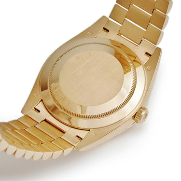 腕時計 ロレックス ROLEX デイデイト 40 228238 ランダム番 自動巻き メンズ メーカーOH済 ランダム番 K18YG無垢 グリーン オンブレ ローマン