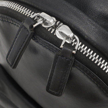 ジバンシイ GIVENCHY ロゴ ミニ バッグパック ブラック レザー リュック・デイパック シルバー金具 黒 リュック