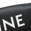 セリーヌ CELINE トライアングルバッグ ブラック レザー ショルダーバッグ シルバー金具 ポシェット ロゴプリント 黒