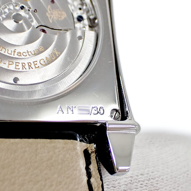 腕時計 ジラールペルゴ GIRARD PERREGAUX ヴィンテージ 1945 25830-11-692-KKAA 自動巻き メンズ スモールセコンド マルチカラー 限定30本