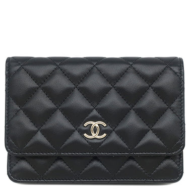 シャネル CHANEL マトラッセ ミニ チェーンウォレット AP1649 ブラック ラムスキン チェーンウォレット ゴールド金具 ココマーク カメリア