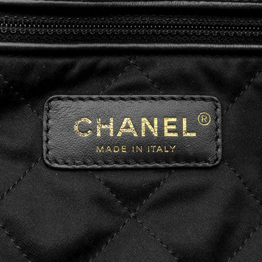 シャネル CHANEL シャネル22 バッグパック AS3313 ブラック カーフ リュック・デイパック ゴールド金具 黒 チェーンリュック