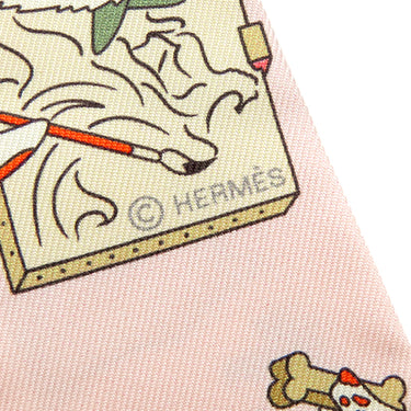 エルメス HERMES ツイリー H064281S 01 ローズナークル×ヴェールアマンド×マルチカラー シルク スカーフ 【アカデミア・イピカ/Academia Hippica】