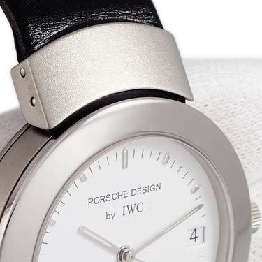 腕時計 IWC IWC ポルシェデザイン チタニウム オートマティック IW3520-02 自動巻き メンズ デイト ホワイト