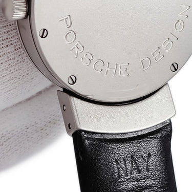 腕時計 IWC IWC ポルシェデザイン チタニウム オートマティック IW3520-02 自動巻き メンズ デイト ホワイト