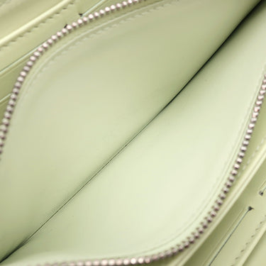ルイヴィトン LOUIS VUITTON ジッピーウォレット M83029 クオーツ レザー マヒナリバース 長財布 シルバー金具 ラウンドファスナー