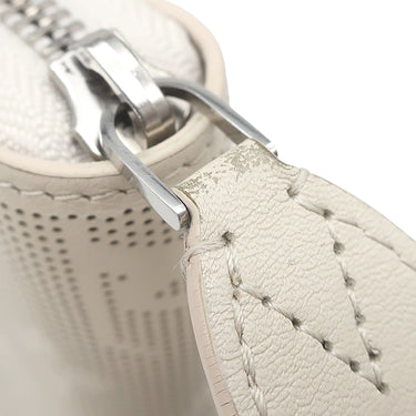 ルイヴィトン LOUIS VUITTON ジッピーウォレット M83029 クオーツ レザー マヒナリバース 長財布 シルバー金具 ラウンドファスナー