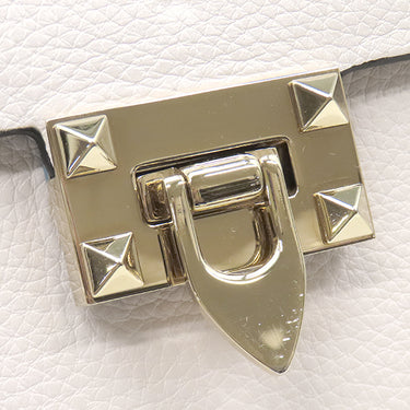 ヴァレンティノ VALENTINO ロックスタッズ クロスボディバッグ ホワイト レザー ショルダーバッグ シャンパンゴールド金具 白 スタッズ ショルダー クラッチ