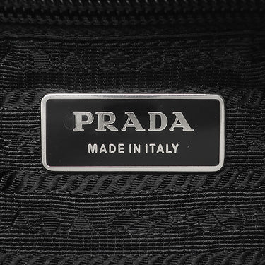 プラダ PRADA 三角ロゴ ショルダー BT0421 ブラック ナイロン ショルダーバッグ シルバー金具 黒 斜め掛け ナイロンバッグ