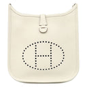 エルメス HERMES エヴリン3 23 クレ トリヨンクレマンス ショルダーバッグ シルバー金具 オフホワイト エブリン 2026年製