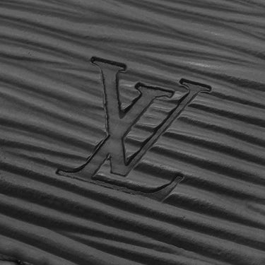 ルイヴィトン LOUIS VUITTON ミュルティクレ 4 M63822 ノワール エピレザー キーケース シルバー金具 黒 鍵入れ 4連 4本