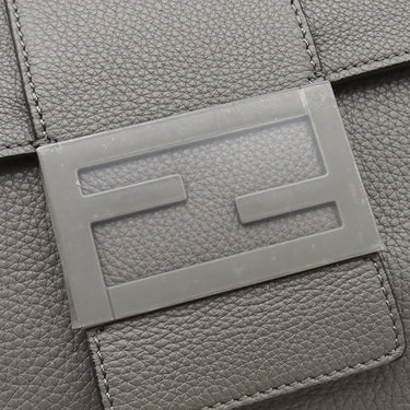 フェンディ FENDI バゲット メッセンジャーバッグ ラージ 7VA536 グレー レザー 2WAYバッグ シルバー金具 ショルダーバッグ