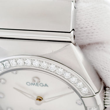 腕時計 オメガ OMEGA コンステレーション マンハッタン 131.15.28.60.55.001 クオーツ レディース 純正ダイヤ ホワイト シェル