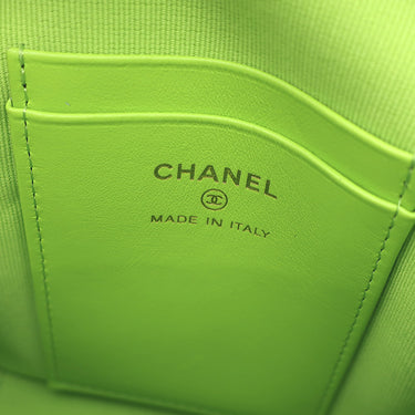 シャネル CHANEL マトラッセ ミニ リュック ライトグリーン キャビアスキン 2WAYバッグ シャンパンゴールド金具 ネオン チェーン ショルダー