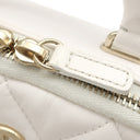 シャネル CHANEL マトラッセ 18 トップハンドル ホワイト レザー 2WAYバッグ ゴールド金具 白 ハンドバッグ