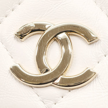 シャネル CHANEL マトラッセ 18 トップハンドル ホワイト レザー 2WAYバッグ ゴールド金具 白 ハンドバッグ