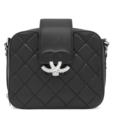 シャネル CHANEL ハーフココ カメラバッグ A98644 ブラック ラムスキン ショルダーバッグ シルバー金具 黒 チェーンショルダー