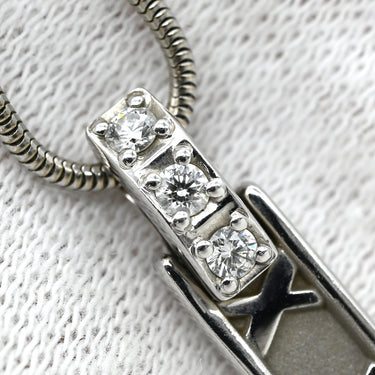 ティファニー Tiffany & Co アトラス バー ダイヤ ペンダント ホワイトゴールド K18WG ダイヤモンド ネックレス T＆Co. 3石 3P 18K 750 WG ローマ数字
