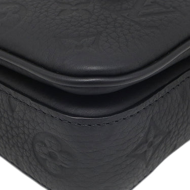 ルイヴィトン LOUIS VUITTON Sロック ヴェルティカル ウェアラブル ウォレット M81524 ノワール レザー トリヨンレザー ショルダーバッグ ブラック金具 黒