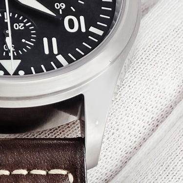 腕時計 IWC IWC パイロットウォッチ クロノグラフ IW371701 自動巻き メンズ ブラック デイデイト スモールセコンド