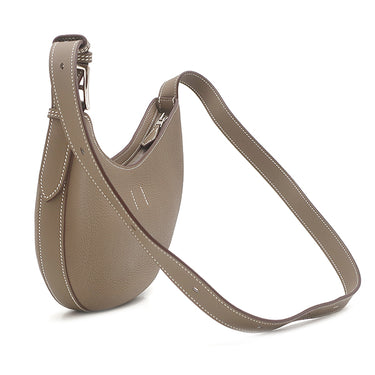 エルメス HERMES プティ アルソン エトゥープ トゴ ヴォースイフト ショルダーバッグ シルバー金具 グレージュ ハーフムーン 2024年製