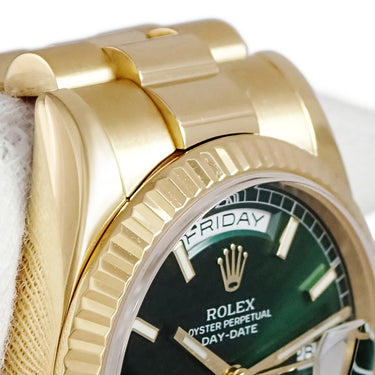 腕時計 ロレックス ROLEX デイデイト 36 118238 D番 自動巻き メンズ D番 K18YG無垢 グリーン サンレイ プレジデントブレス