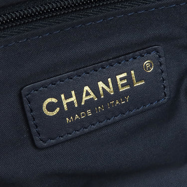 シャネル CHANEL ドーヴィル ショッピングバッグ ダークブルー デニム レザー トートバッグ ゴールド金具 ココマーク 肩掛け