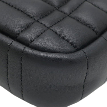 バーバリー BURBERRY ローラ ミニ キルティング カメラバッグ ブラック レザー ショルダーバッグ シルバー金具 黒 チェーンショルダー