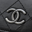 シャネル CHANEL マトラッセ チェーン フォン ホルダー A94471 ブラック カーフ ポーチ シルバー金具 ゴールド金具×シルバー金具
