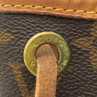 ルイヴィトン LOUIS VUITTON プチ ノエ M42226 モノグラム モノグラムキャンバス ショルダーバッグ ゴールド金具 茶 肩掛け 巾着
