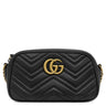 グッチ GUCCI GGマーモント スモール カメラバッグ 447632 ブラック レザー シェブロンキルティングレザー ショルダーバッグ ヴィンテージ金具 黒 ショルダー キルティング