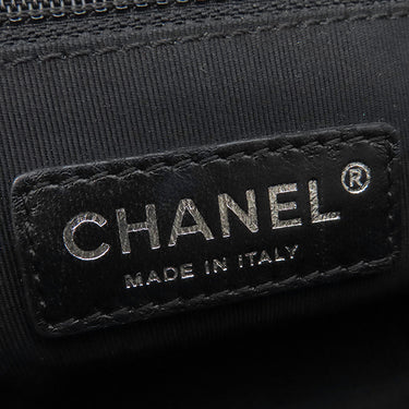 シャネル CHANEL マトラッセ チェーンショルダー ホワイト×ブラック レザー ショルダーバッグ ガンメタル金具 メタリック ダブルフラップ