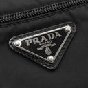 プラダ PRADA 三角ロゴ ショルダー ブラック ナイロン ショルダーバッグ シルバー金具 黒 斜め掛け ナイロンバッグ