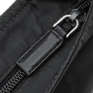 プラダ PRADA 三角ロゴ ショルダー ブラック ナイロン ショルダーバッグ シルバー金具 黒 斜め掛け ナイロンバッグ