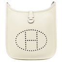 エルメス HERMES エヴリン3 23 クレーム トリヨンクレマンス ショルダーバッグ ゴールド金具 新品 未使用 白 エブリン 2026年製