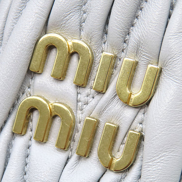 ミュウミュウ MIU MIU マテラッセ バケットバッグ 5BE085 コーンフラワー レザー 2WAYバッグ ゴールド金具 ブルーグレー キルティング 巾着